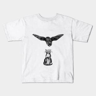 a cat and an owl Kids T-Shirt